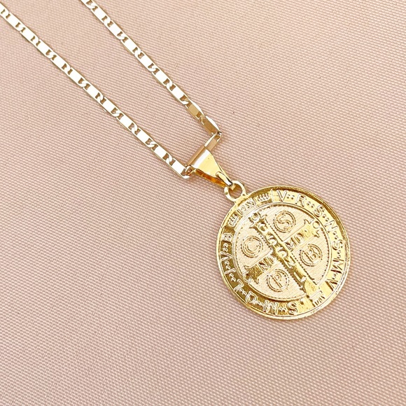14k Gold Filled Saint Benedict Medallion Pendant - Picture 3 of 5